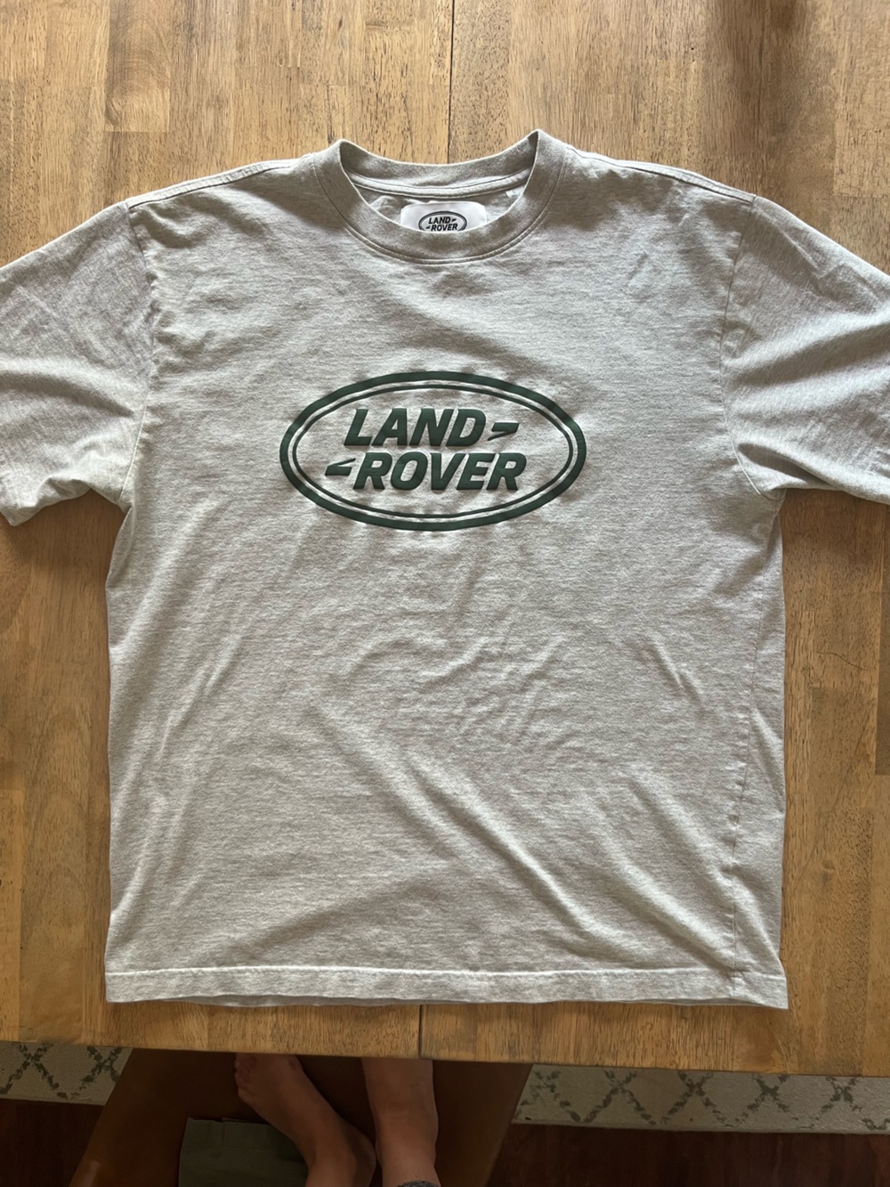 PacSun Gray Tee with Green Land Rover Logo PacSun Large